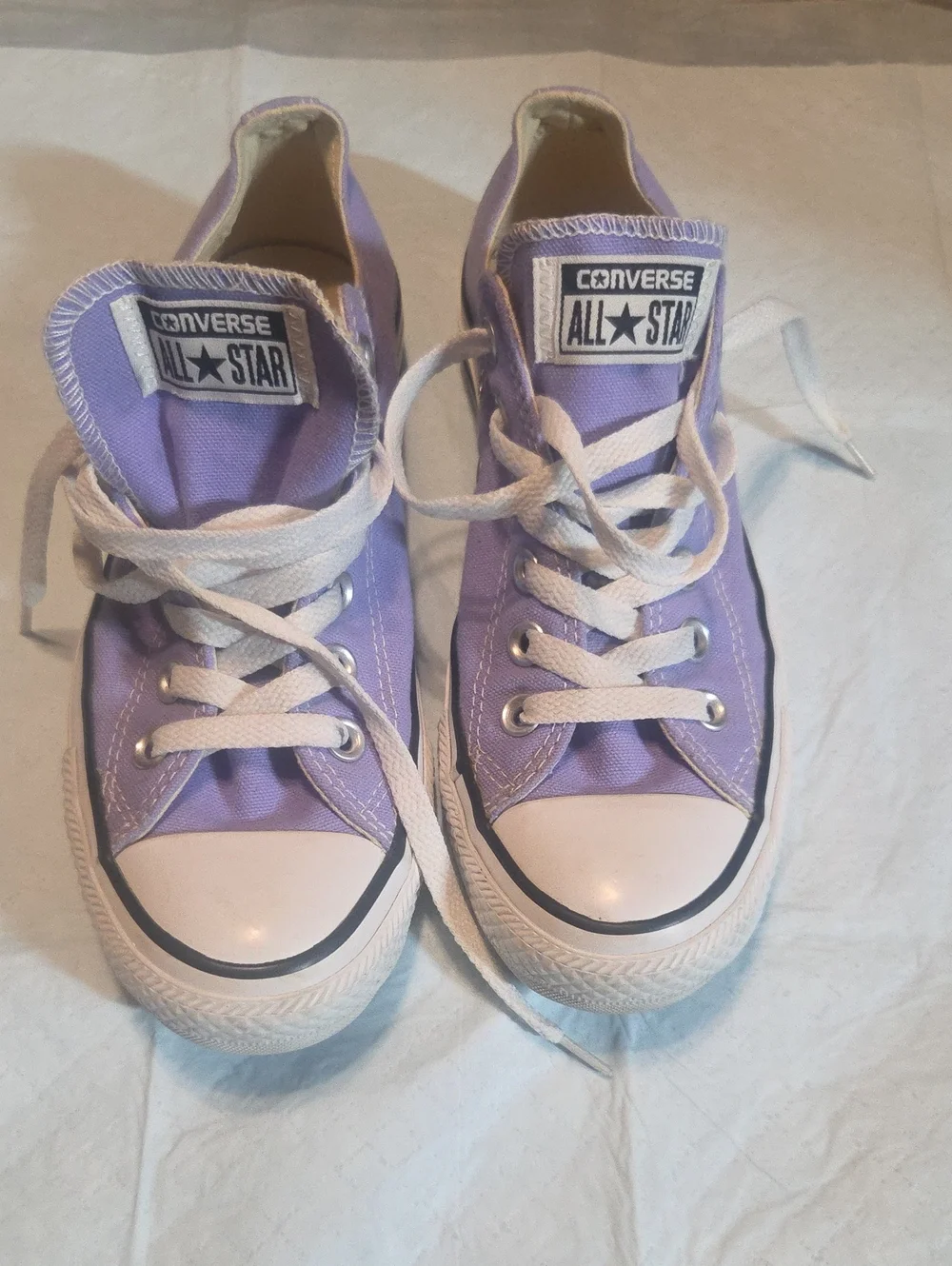 Converse Low-Top Sneakers in Lavender Purple